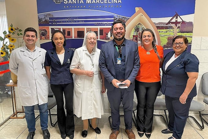 Cláudia de Jesus reúne com secretário de saúde e direção do hospital Santa Marcelina - News Rondônia
