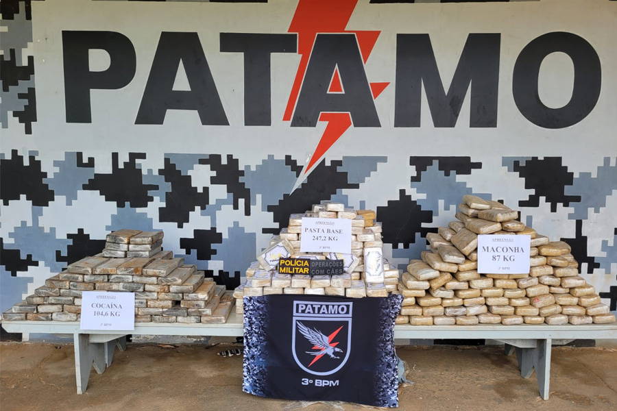 PM apreende cerca de 400kg de cocaína e maconha em Vilhena - News Rondônia