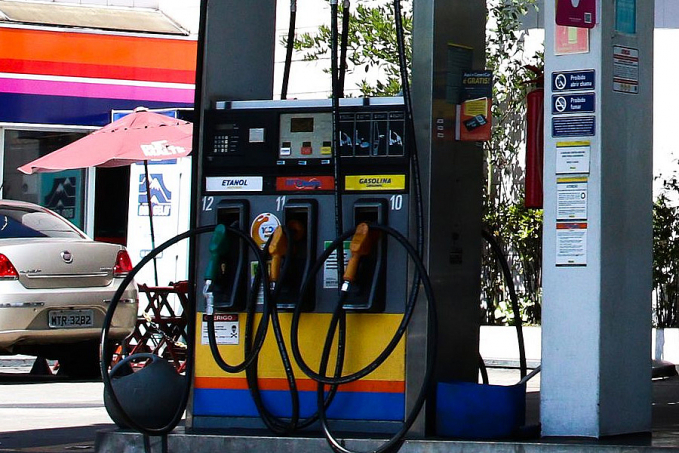 Gasolina sobe 6,09% após reoneração dos combustíveis - News Rondônia