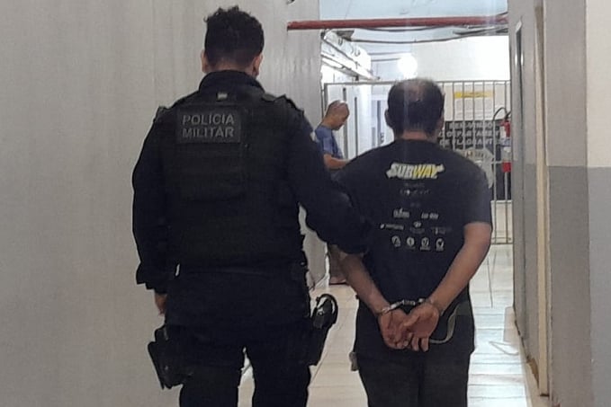 Homem é preso após fazer furto em veículo e compras com cartão da vítima - News Rondônia