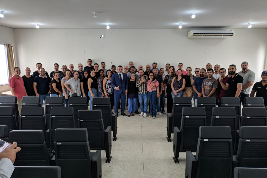 Deputado Ribeiro do Sinpol percorre o interior do Estado e detalha PCCS com a classe - News Rondônia