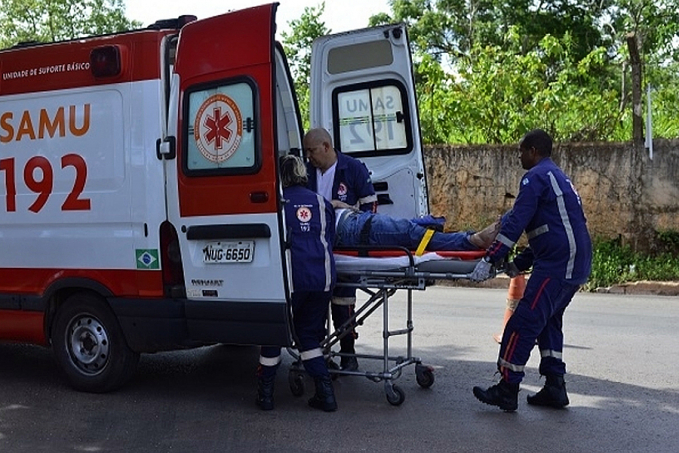 Motociclista é atropelado e arrastado por caminhão na BR-364 - News Rondônia