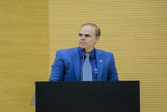 Alan Queiroz pede informações detalhadas referente ao processo de incorporação do galpão da CEPLAC ao patrimônio da Escola Branca de Neve - News Rondônia