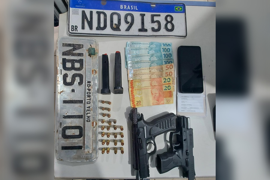 Dupla é presa com armas após causar acidente em Avenida da zona leste - News Rondônia