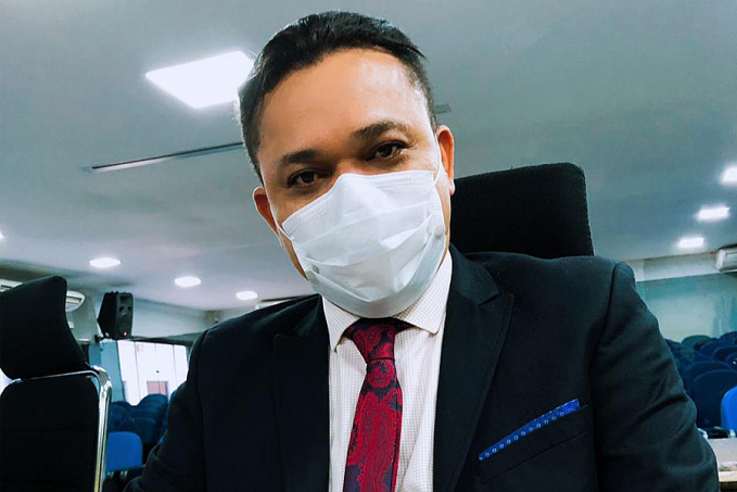 Vereador Isaque Machado participa de sessão extraordinária sobre aumento salarial dos servidores municipais e dos profissionais da educação - News Rondônia