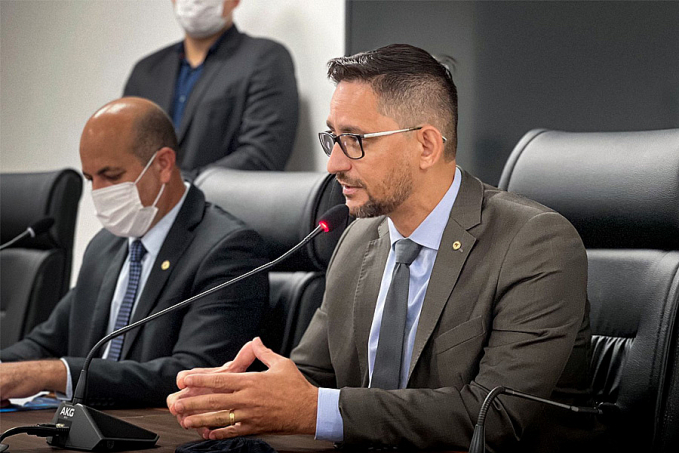 Deputado Anderson Pereira fala sobre aproximação do prazo final para votar "planos" de algumas categorias - News Rondônia