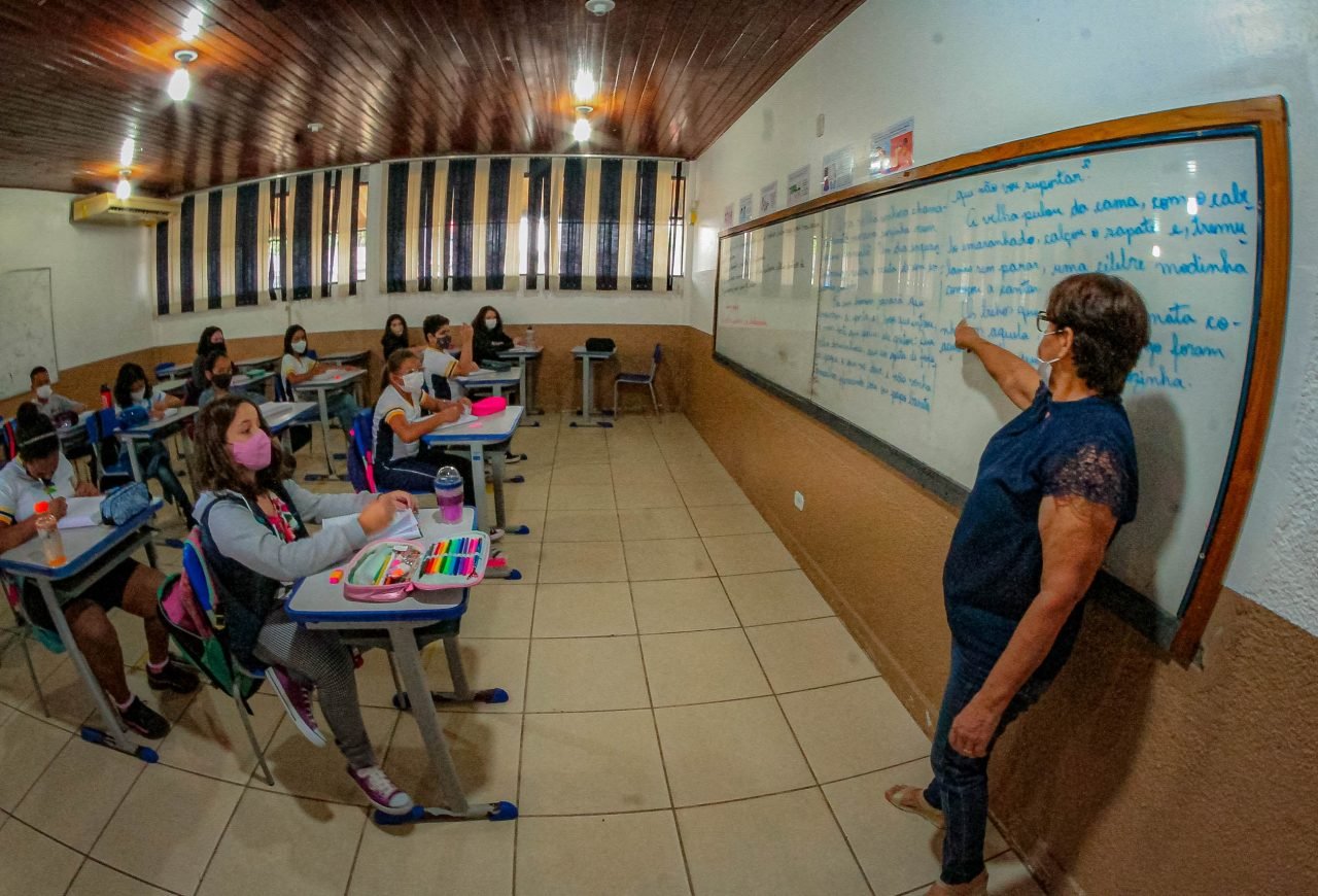 Educação cada vez mais valorizada com reajuste de 14,95% confirmado pelo governador Marcos Rocha - News Rondônia