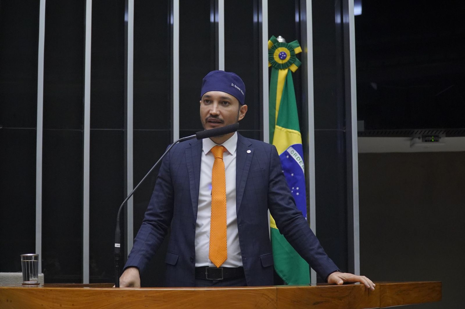 PISO SALARIAL DA EDUCAÇÃO - Fernando Máximo busca alternativas para que seja cumprido em Rondônia - News Rondônia