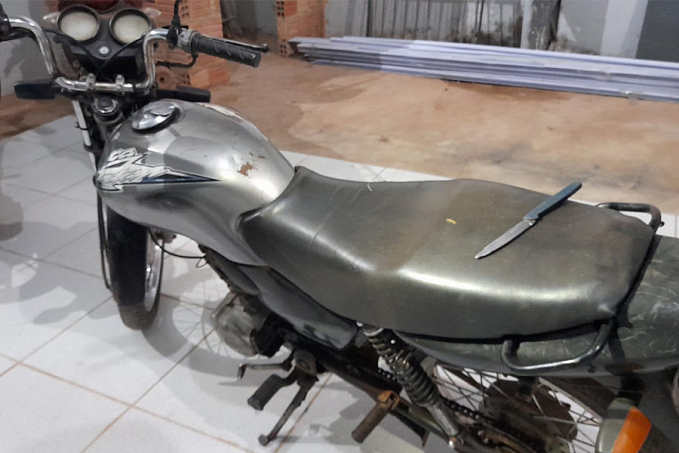 RESTRIÇÃO: Apenado monitorado é preso com moto roubada na zona sul - News Rondônia