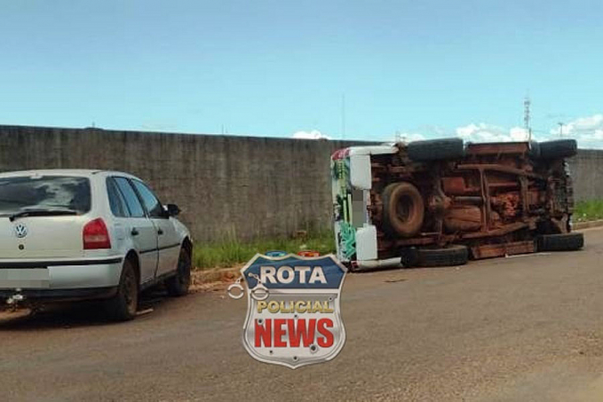 Camionete tomba após ser atingida por veículo após colisão em Vilhena - News Rondônia