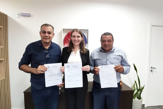 Deputada Lebrinha firma parceria com município de Seringueiras - News Rondônia