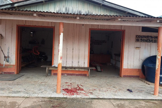 Sofrendo de depressão, mulher de 46 anos esfaqueia o próprio pescoço em Ouro Preto do Oeste - News Rondônia