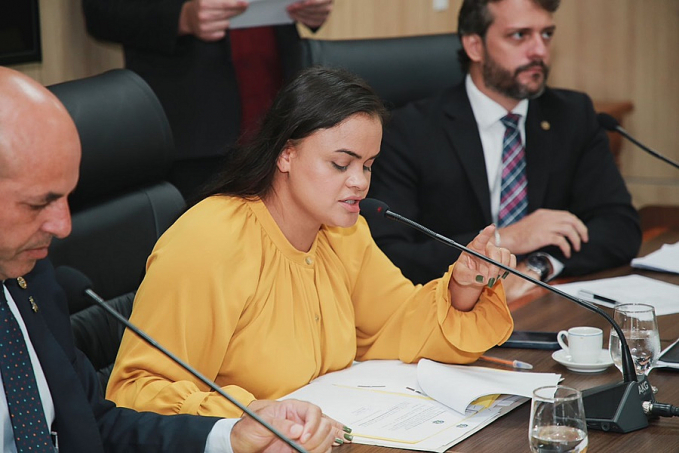 Dra. Taíssa discute enchente em aldeias indígenas ribeirinhas e falta de médico legista em Guajará-Mirim - News Rondônia