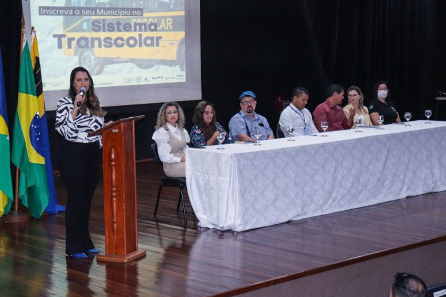 Municípios de Rondônia assinam carta de intenções para aquisição do sistema 'Transcolar Rural' - News Rondônia