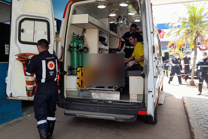 URGENTE: Vítima de facada no pescoço é socorrida pelo NOA para o Hospital João Paulo II - News Rondônia