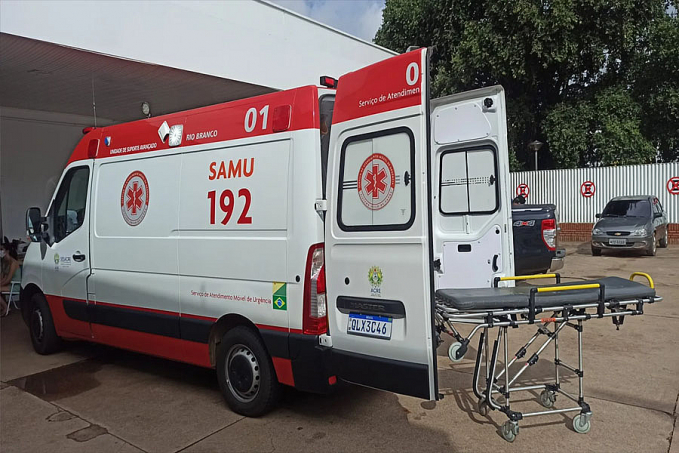 Colisão entre carreta e bicicleta deixa criança em estado grave na BR-364 - News Rondônia