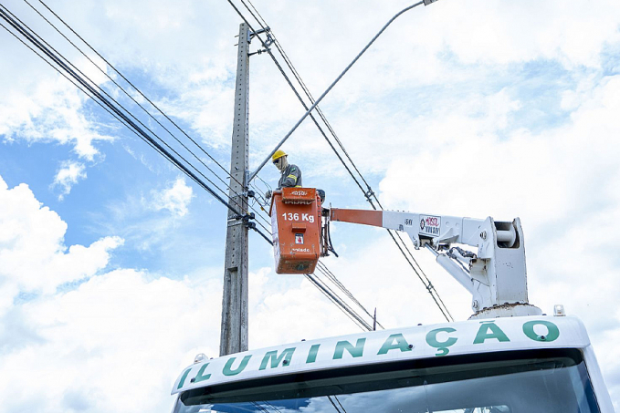 Bairros de Porto Velho recebem melhorias com luminárias de LED - News Rondônia