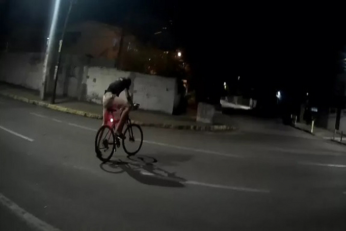 LATROCÍNIO TENTADO - Ciclista tem garganta cortada durante roubo sofrido na zona leste - News Rondônia