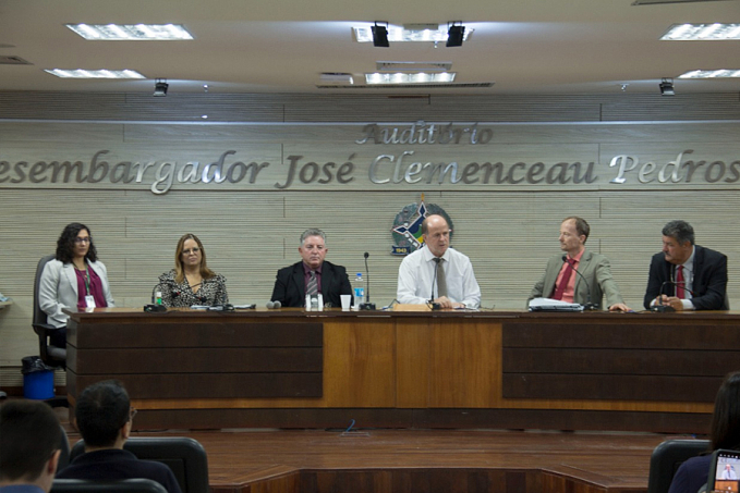 Audiência pública divulga as notas das provas orais do concurso de Cartórios - News Rondônia