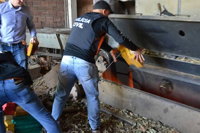 Com a presença do secretário de Segurança de Rondônia, Polícia Civil de Vilhena incinera mais de 200 kg de drogas - News Rondônia