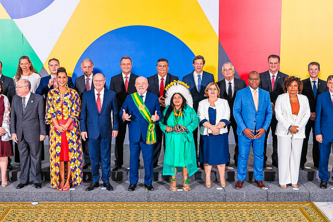 Veja quais foram os decretos assinados pelo presidente Lula em seu primeiro dia de mandato - News Rondônia