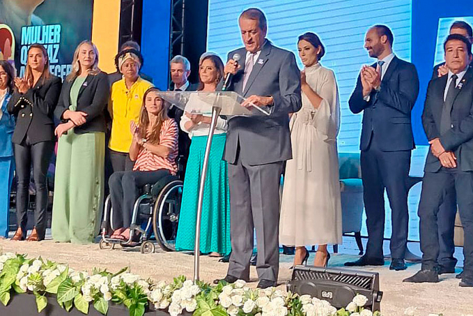Na condição de liderança política, Jaime Bagattoli prestigia posse de Michelle Bolsonaro na presidência do PL Mulher - News Rondônia
