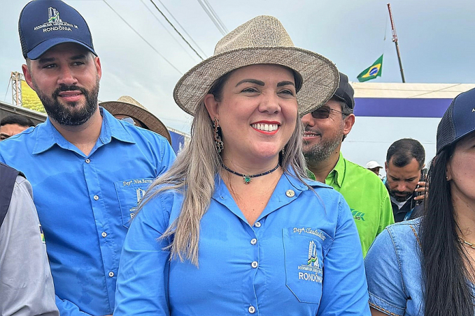 Deputada Cláudia de Jesus celebra 10 anos de Rondônia Rural Show homenageando seus fundadores - News Rondônia