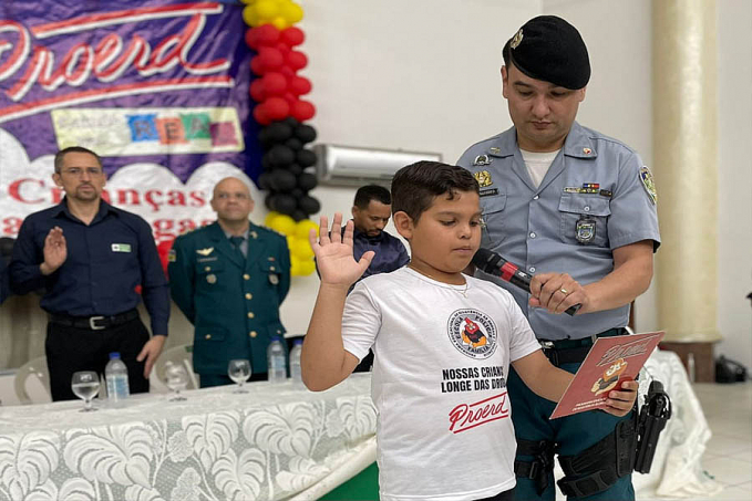 Programa de Resistência às Drogas e à Violência formou 600 alunos em Ariquemes - News Rondônia