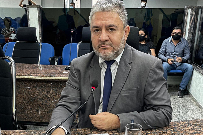 Vereador Fogaça já está analisando o Projeto do Executivo que implanta Piso Nacional de ACE e ACS - News Rondônia