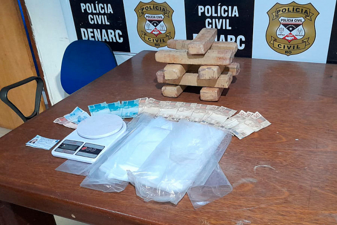 Mulher de detento é presa com mais de 5kg de maconha em residência alvo de investigação - News Rondônia