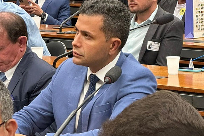Candeias Do Jamari: Prefeito Valteir Queiroz destaca demandas do Estado em reunião com bancada federal - News Rondônia