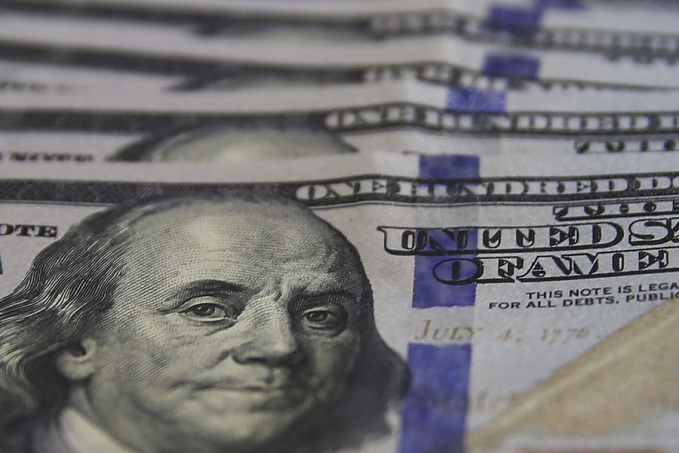 Dólar reverte queda de ontem e sobe para R$ 5,38 - News Rondônia