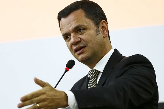 Moraes mantém Torres preso em batalhão da Polícia Militar - News Rondônia