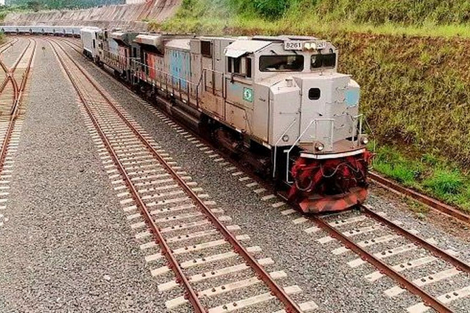 Quase 40% das indústrias trocariam rodovias por outro modal - News Rondônia