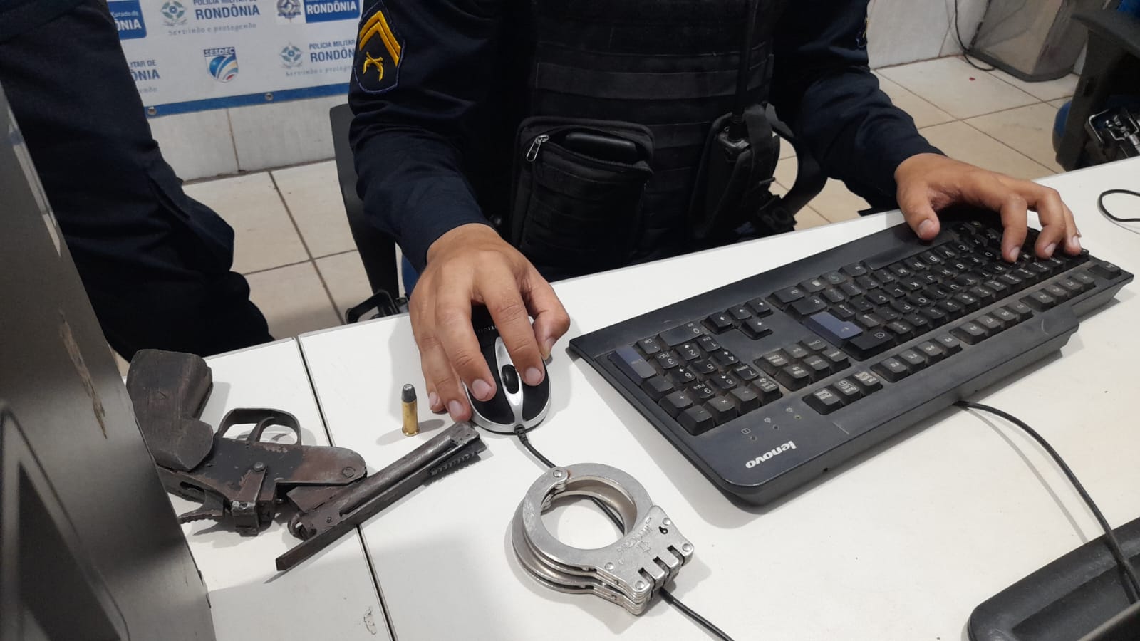Bando é detido após roubar Iphone próximo ao Porto Velho Shopping - News Rondônia