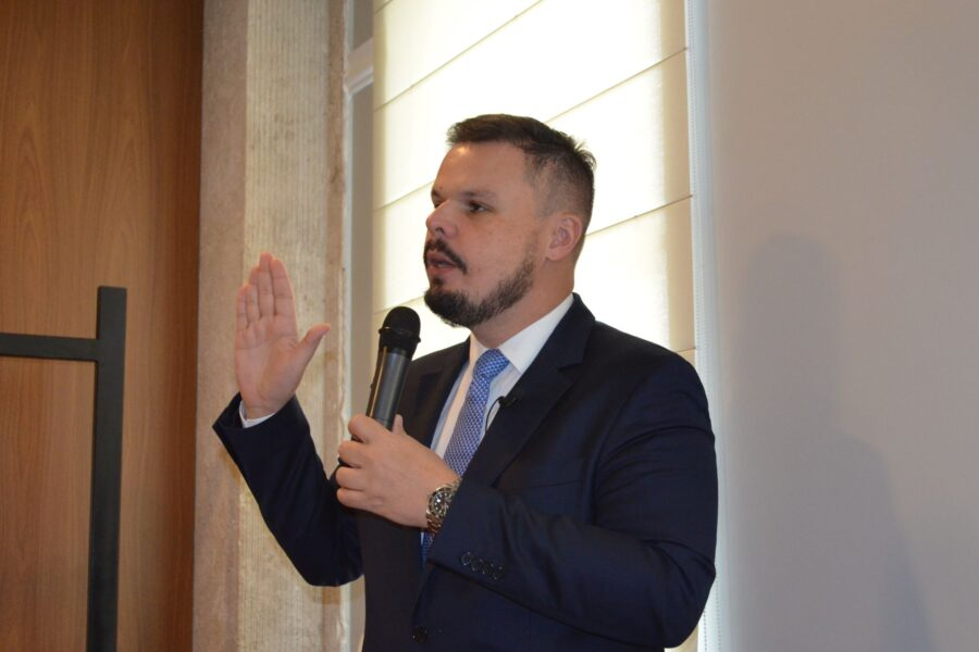 Presidente da OAB-RO suspende advogado acusado de estelionato - News Rondônia