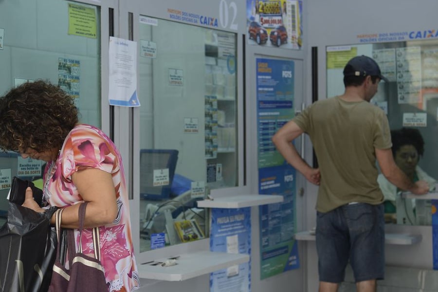 Mega-Sena deste sábado deve pagar prêmio de R$ 14 milhões - News Rondônia