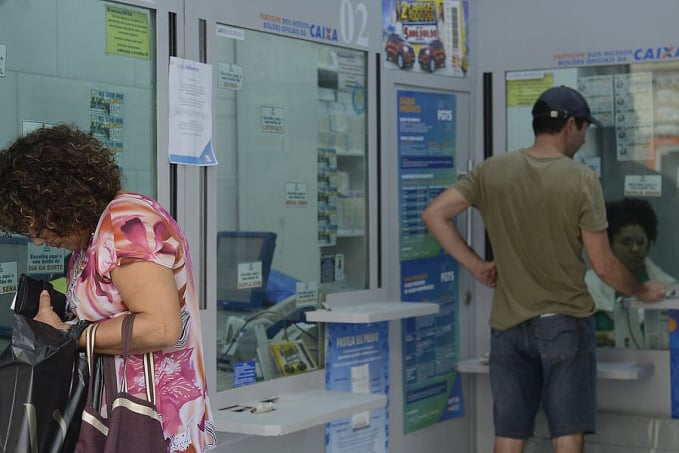 Mega-Sena deste sábado deve pagar prêmio de R$ 14 milhões - News Rondônia