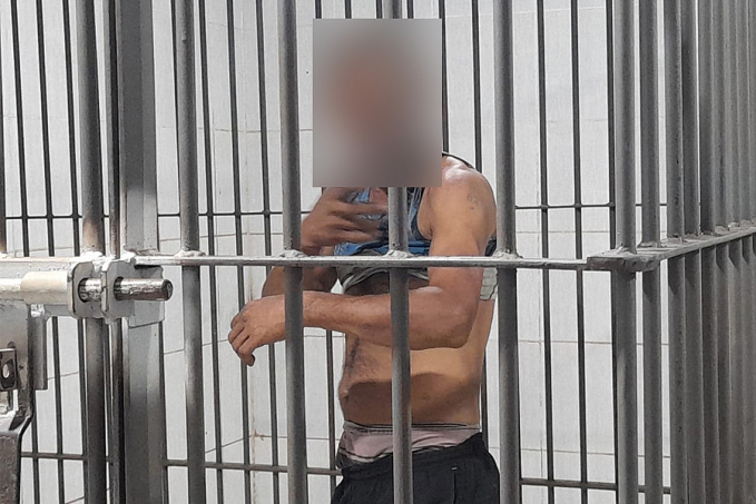 Homem é preso após tentar matar amigo em praça por causa de porção de entorpecente - News Rondônia