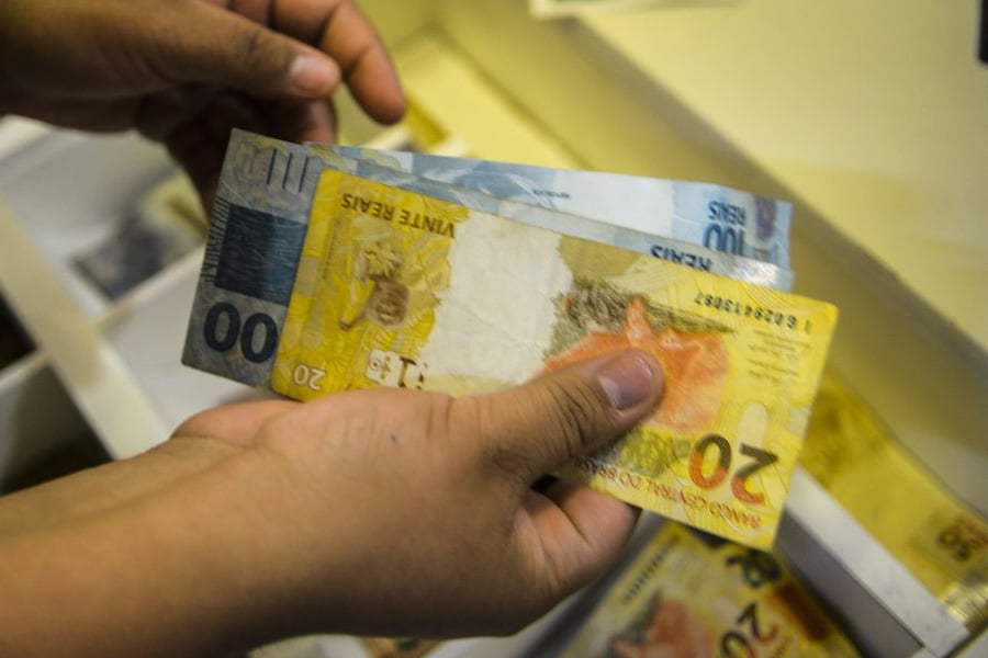 Governo oferece reajuste salarial de 7,9% a servidores - News Rondônia