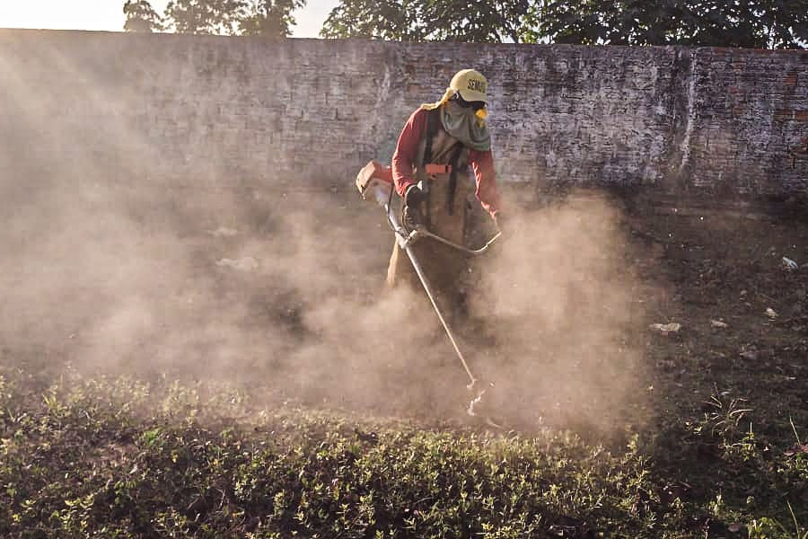 Distrito de Rio Pardo recebe mutirão de limpeza urbana - News Rondônia