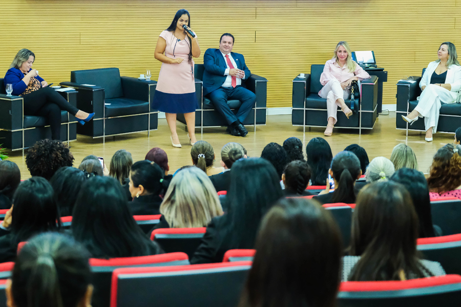 Servidoras são homenageadas pela Assembleia Legislativa no Dia Internacional da Mulher - News Rondônia