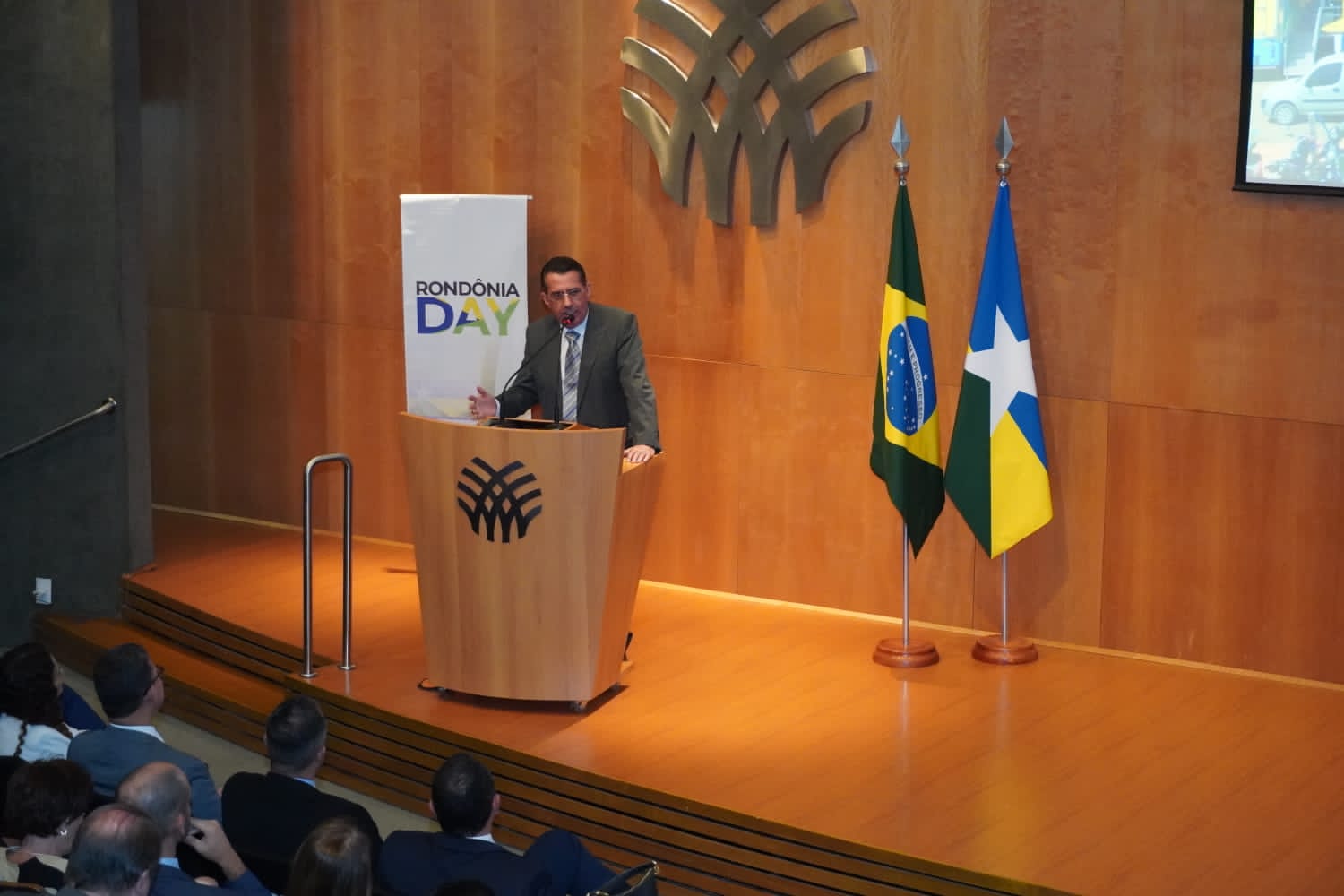 O Presidente da Comissão Nacional de Aquicultura da CNA, Francisco Hidalgo Farina, participou da abertura oficial do "Rondônia Day - Brasília". - News Rondônia