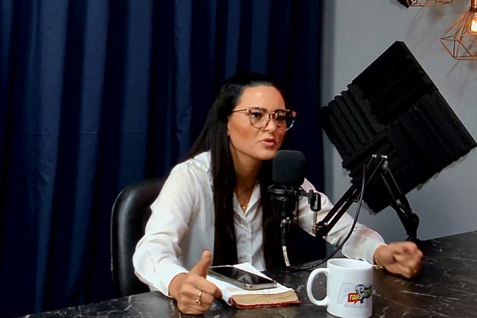 Cantora Gospel, Kira Garcez, fala sobre vida pessoal, carreira na música e projetos no Podcast Pahpow - News Rondônia