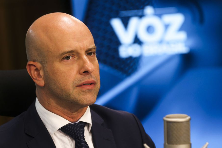 Brasil deve encerrar ano com superávit de 0,4% do PIB - News Rondônia