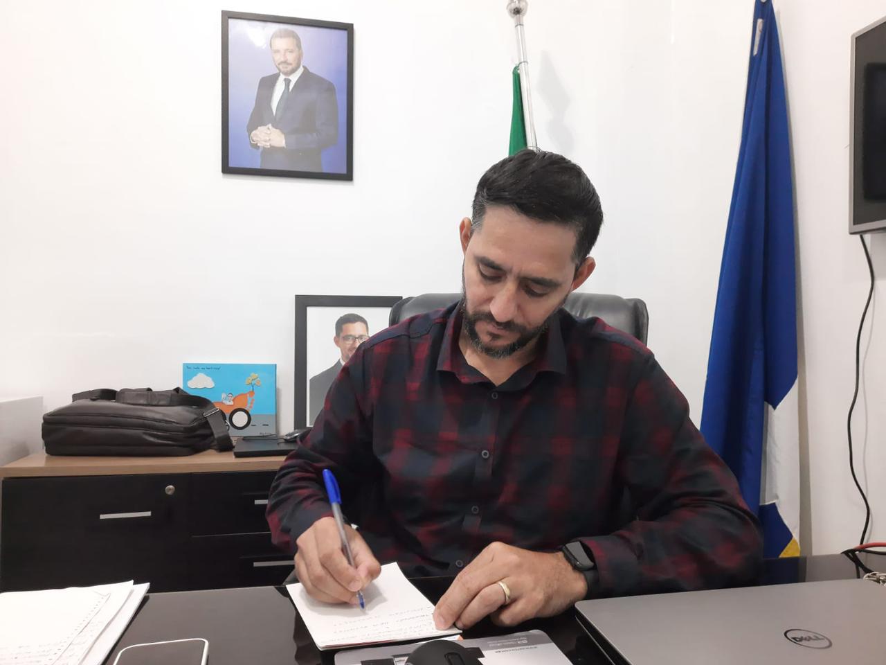 Prefeitura receberá emenda parlamentar de R$ 50 mil para aquisição de minicâmeras para agentes de trânsito - News Rondônia