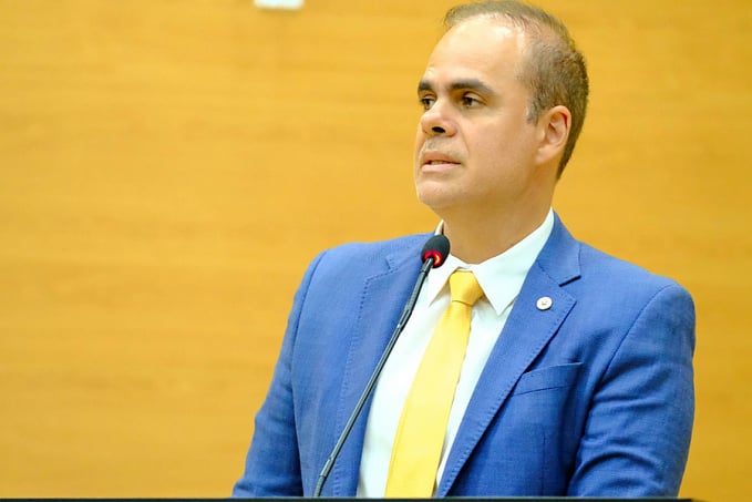 Deputado Alan Queiroz indica ao Detran estudos técnicos para implantação do Programa 'Habilitação Social' para jovens obter CNH de forma gratuita - News Rondônia
