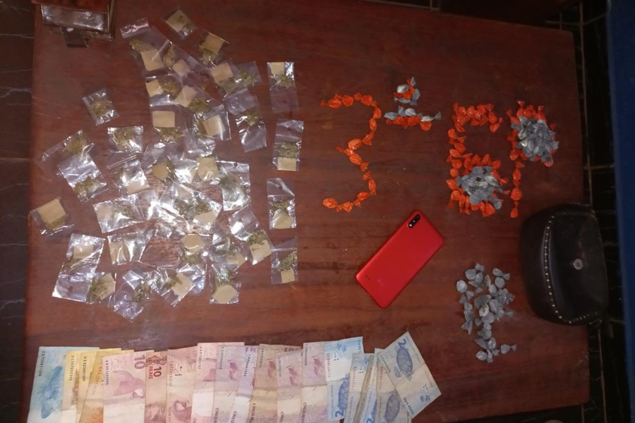 Jovem é preso com drogas para abastecer bocas de fumo em distrito - News Rondônia