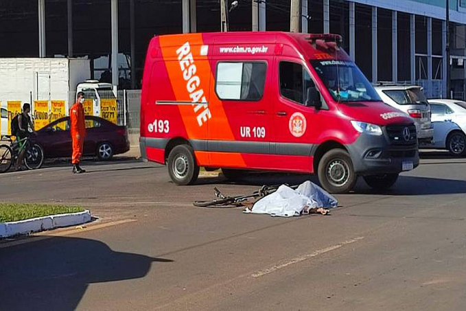Ciclista morre esmagado por caminhão de lixo em cruzamento mortal de avenida com rodovia, em Vilhena - News Rondônia
