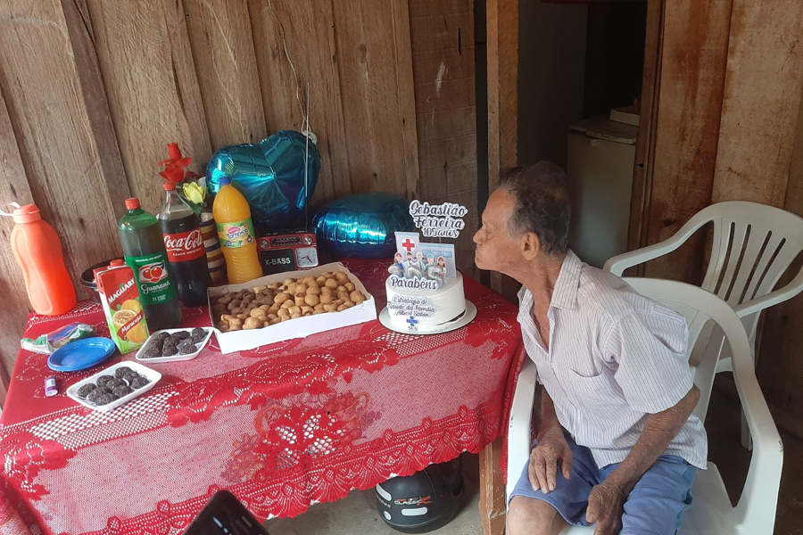 Paciente completa 105 anos e ganha festa de aniversário da UBS em Rolim de Moura - News Rondônia